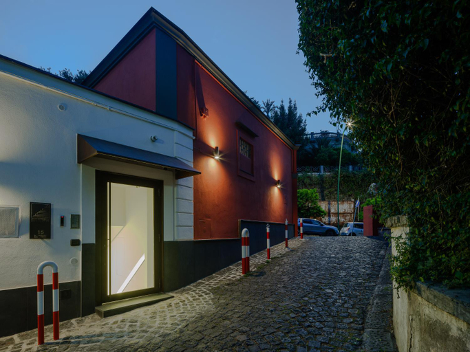 Others 3, ResidenzaScaleNapoletane Nuova Gestione, Napoli