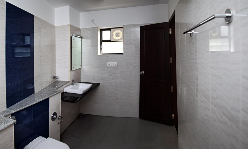 Bathroom 3, Century Grand Hotel, Wayanad