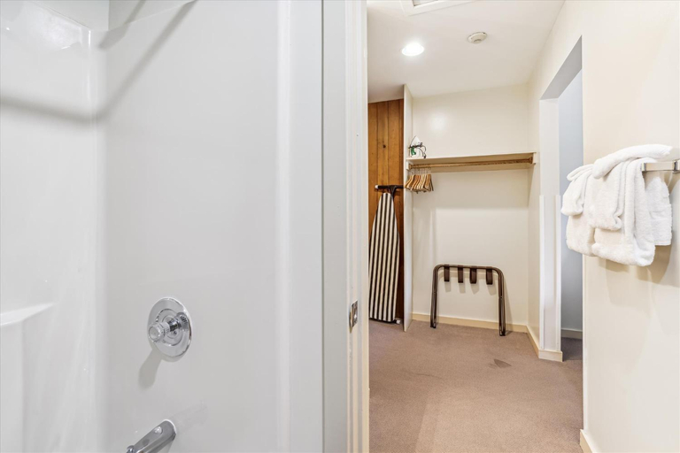 Bedroom 2, Cedarbrook Two Double bed Standard Hotel room 219, Windsor