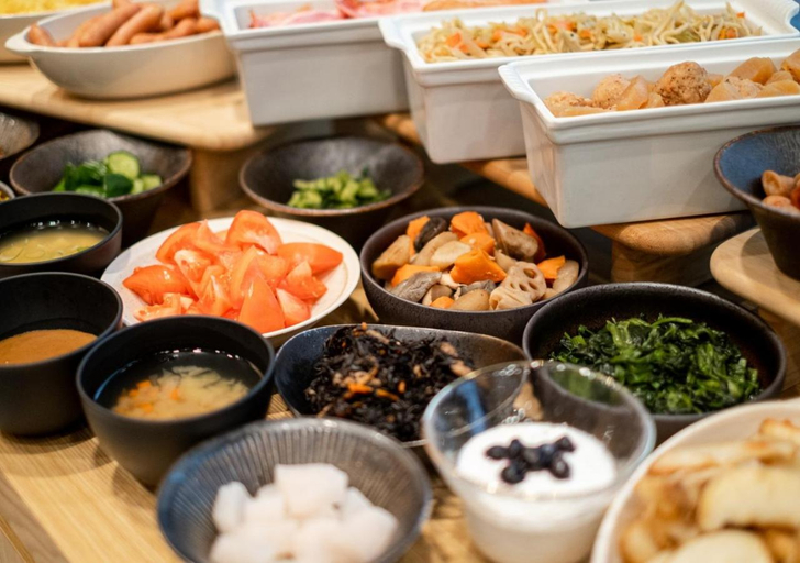 Food & Drinks 7
