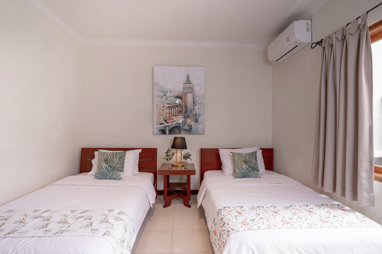 Bedroom 30
