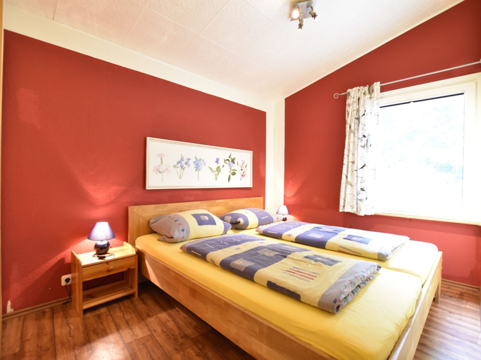 Bedroom 2, Quaint Bungalow with Garden near Insel Poel, Nordwestmecklenburg