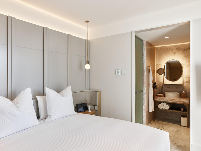 Bedroom 2, MGallery Porter House Hotel, Leichhardt