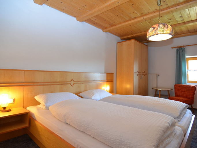 Bedroom 2, Lovely Holiday Home in Viechtach near Forest, Regen