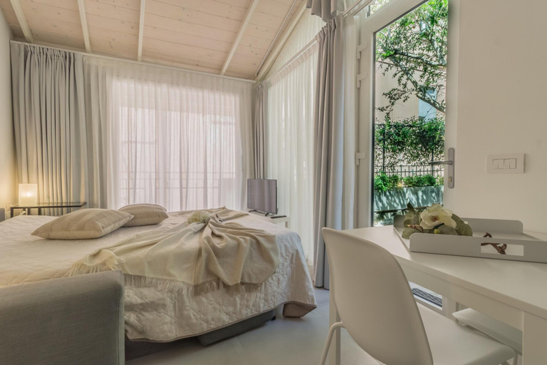 Bedroom 3, The Secret Garden in Varenna, Lecco
