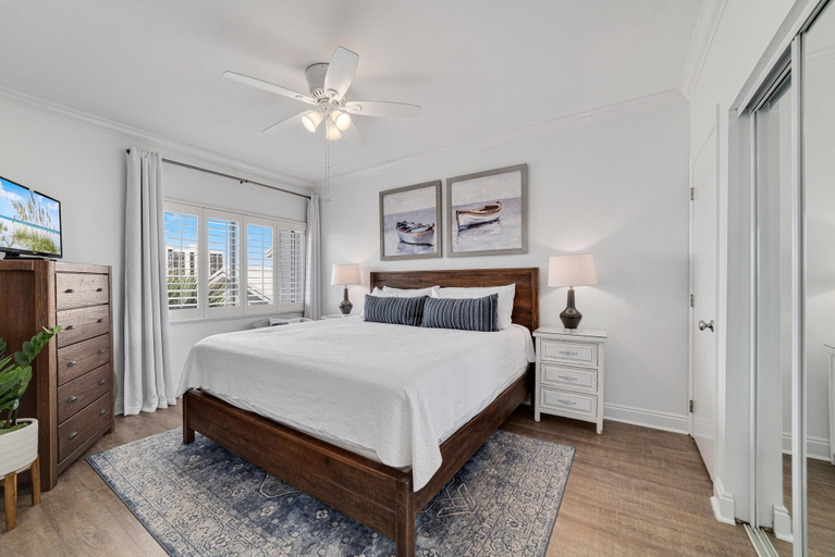 Bedroom 2, Shipwatch C301, Escambia