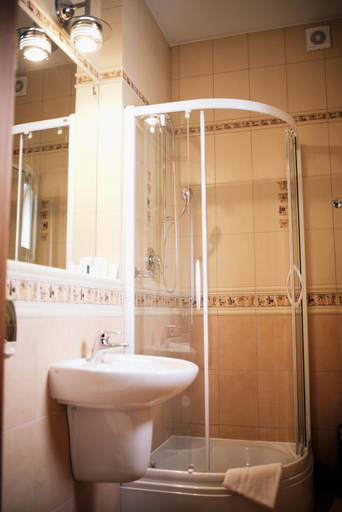 Bathroom 2, Abrava, Toruń
