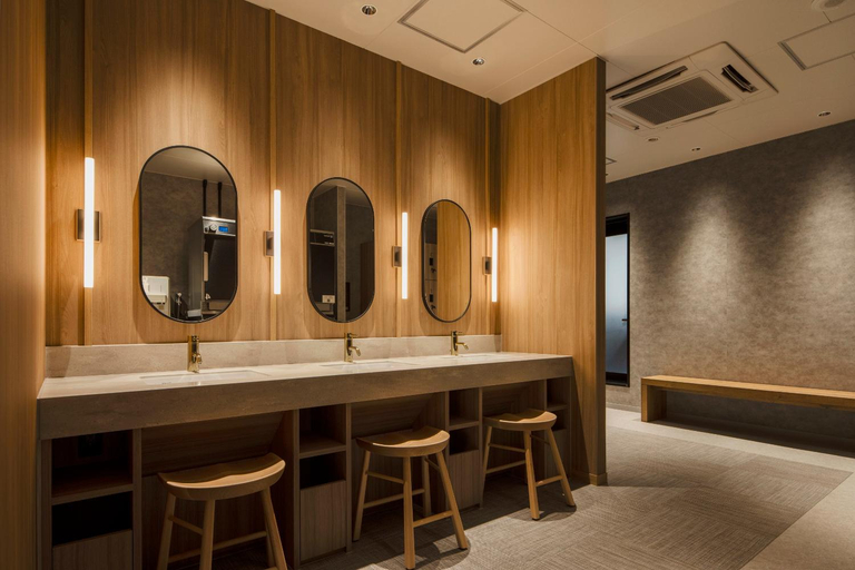 Bathroom 8