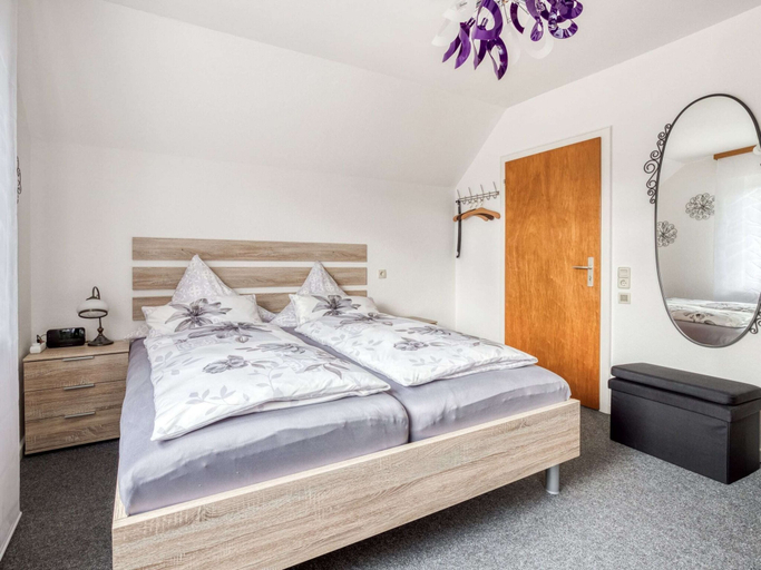 Bedroom 3, Quaint Holiday Home in Möhnesee near Druggelter Kapelle, Soest