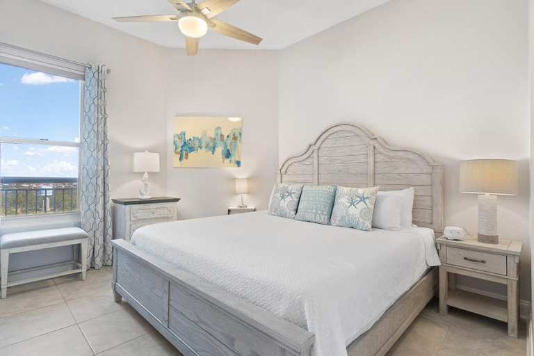 Bedroom 2, Palacio 1804, Escambia