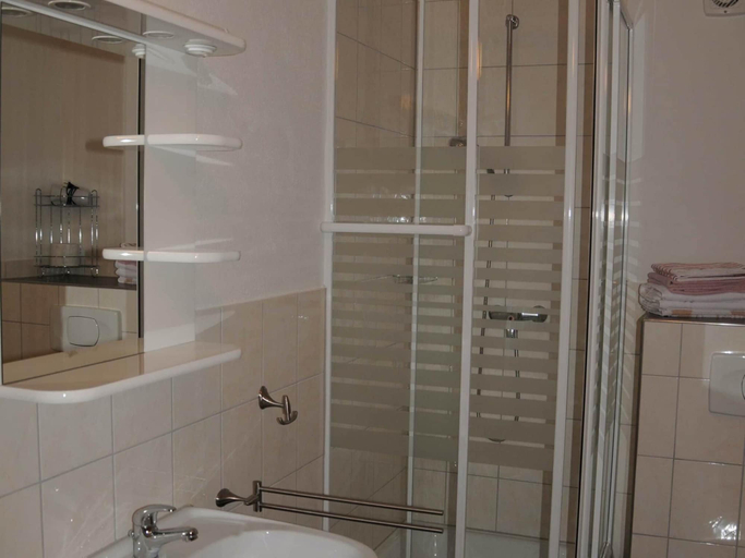 Bathroom 5, Ferienwohnung im Bayerischen Wald mit Balkon, Regen