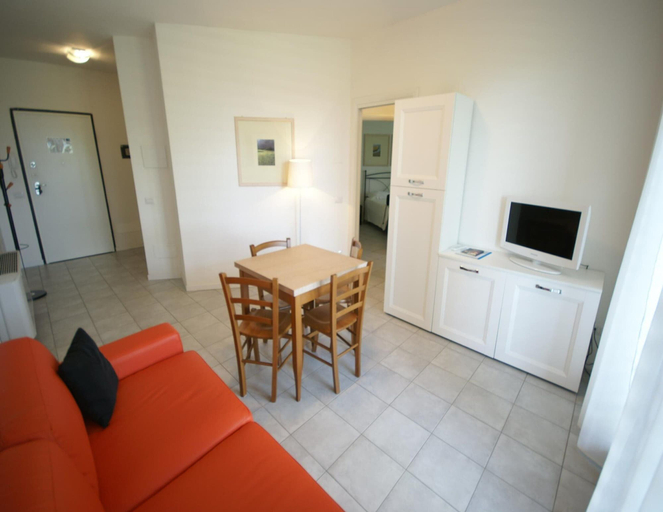 Living room 2, Apartment in Tuscany Near Chianti Vineyards, Florence