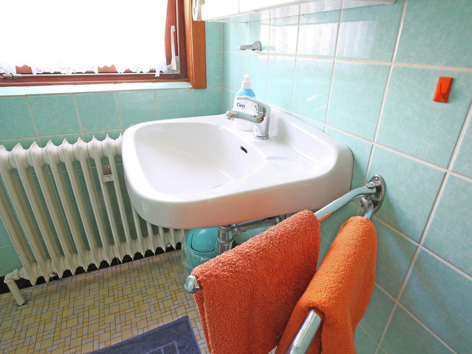 Bathroom 3, Wohnung in Medebach Nahe Skipisten, Hochsauerlandkreis
