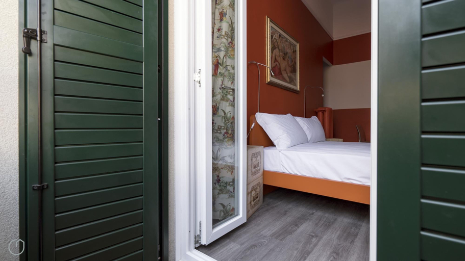 Others 5, Italianway Easy - Melzo 12 - Bohemien, Milano