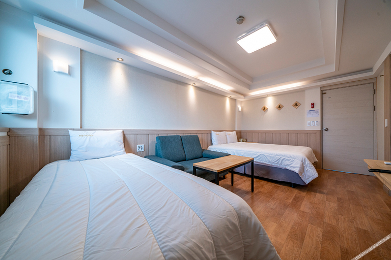 Bedroom 3, Donghae Buyeong Motel, Donghae