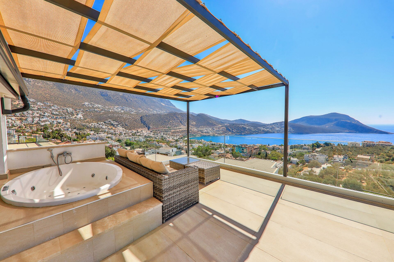 Spa, Villa Kajaim Sleeps 8 With Pool, Kaş