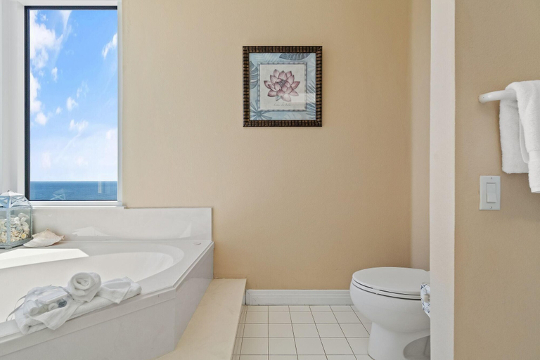 Bathroom 4, Beach Colony Tower Penthouse 17C, Escambia