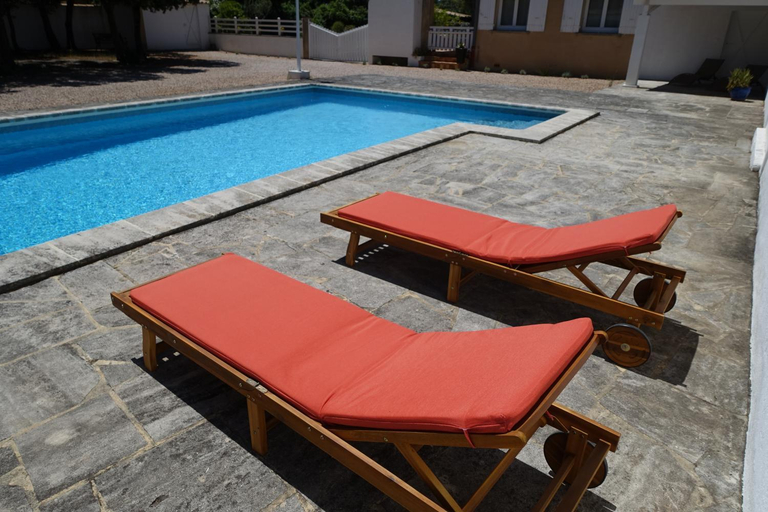 Others 5, Chambre dans maison provencale avec piscine, Vaucluse
