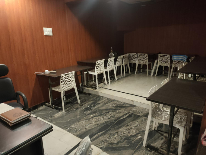 Food & Drinks, Hotel Sunny International By WB Inn, Jammu