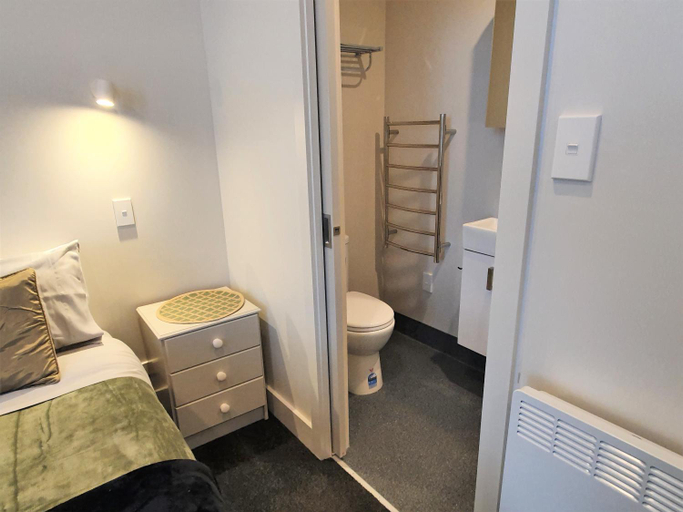 Bedroom 2, Work Stay 123 Central City, Dunedin