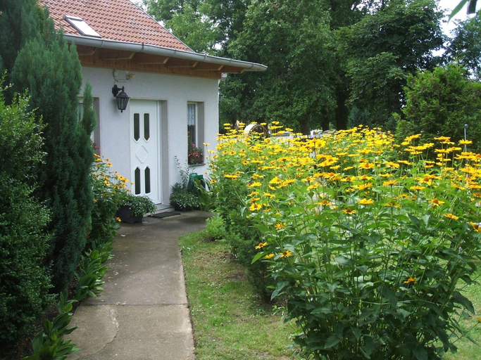 Exterior & Views 2, Spacious Holiday Home in Sommerfeld near Lake, Oberhavel