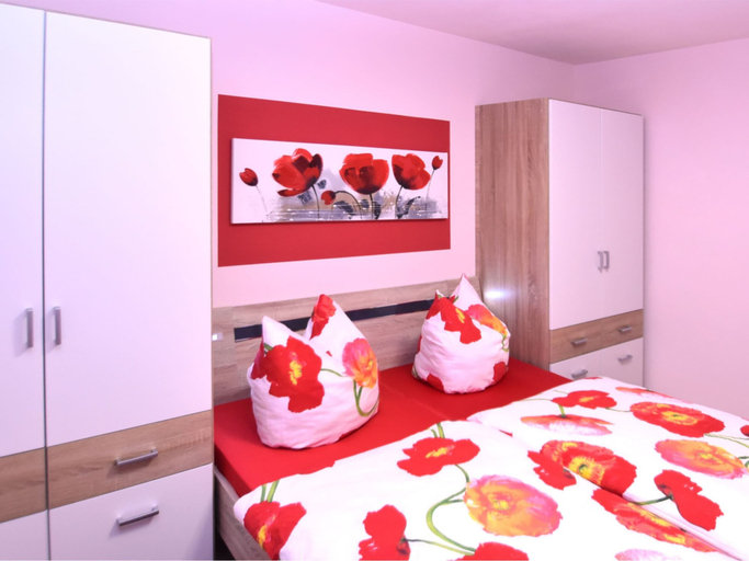 Bedroom 2, Wohnung in Lichtenhain mit Teich, Sächsische Schweiz-Osterzgebirge