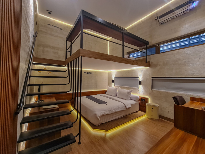 Bedroom 16