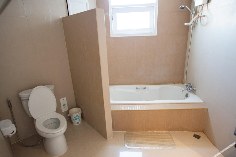 Bathroom, Hotel Prompiman, Muang Si Sa Ket