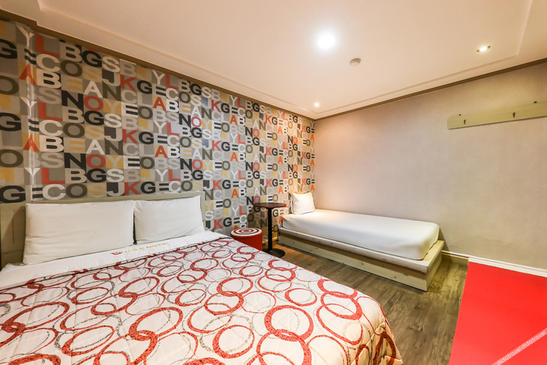 Bedroom 2, Cheonan Secret, Cheonan