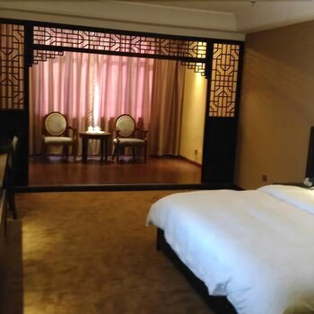Others 4, Huize Hotel, Qujing