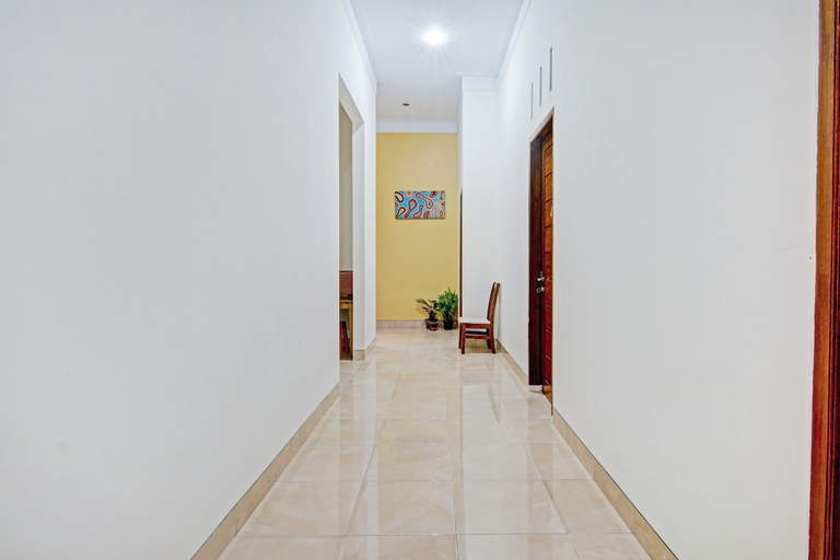 Public Area 1, OYO 2264 Hotel Penginapan Citra Syariah, Bukittinggi