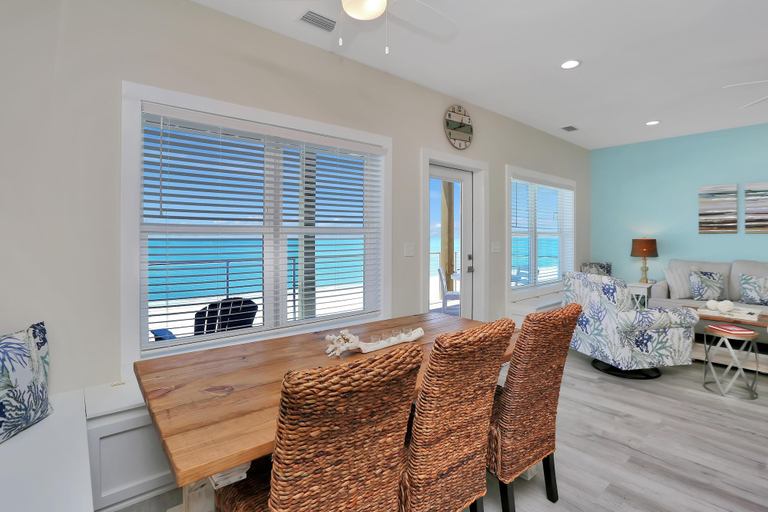 Dining 5, Beach Fantasies B, Bay