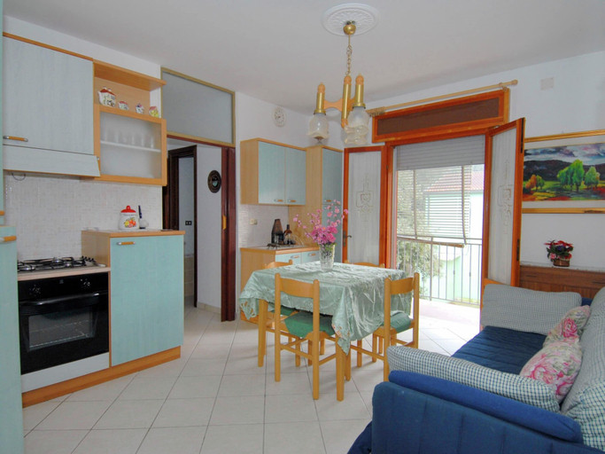 Others 3, Sun Drenched Seaside Holiday Home near Venice, Rovigo