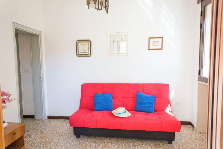 Living area 3, Casa Lucia Close To The Sandy Beach, Lecce