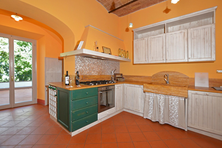 Room 5, Villa Paradiso 8 in Casole d Elsa, Siena