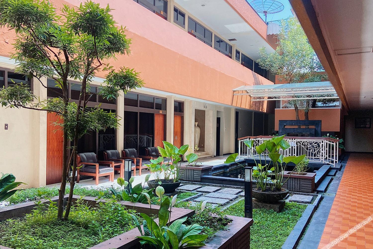 Exterior & Views 4, HOTEL GAJAH MADA LUMAJANG, Lumajang