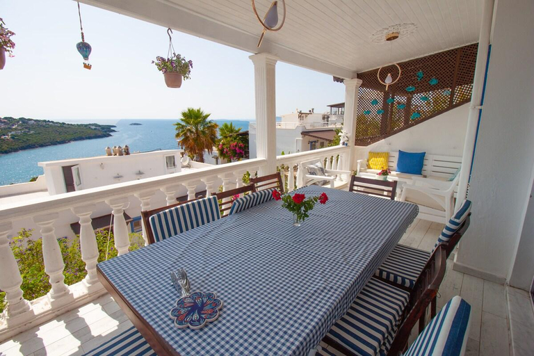 Others 2, 4 Yatak Odalı Şık Villa, Bodrum