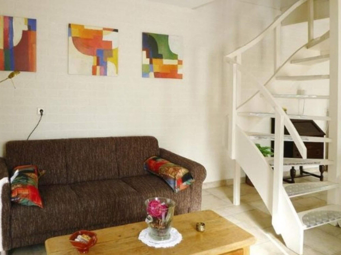 Living area 2, Holiday Home With Private Terrace, Veere