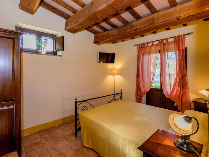 Bedroom, Relaxing Retreat With Bike Access, Macerata