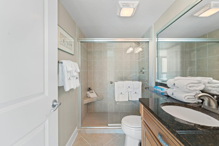 Bathroom, Perdido Towers East 403, Escambia