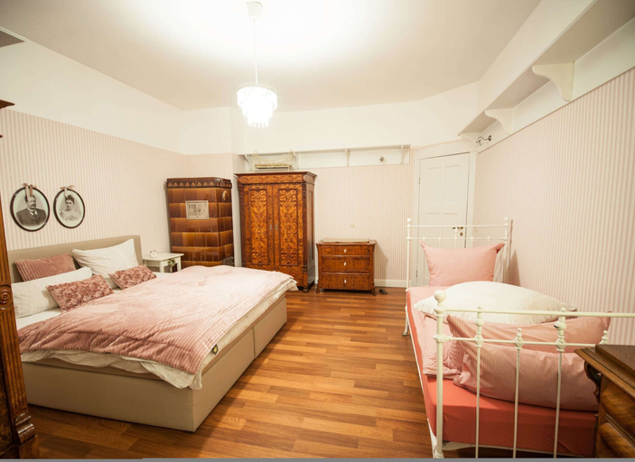 Bedroom 3, Timeless Charm in Gernrode, Harz