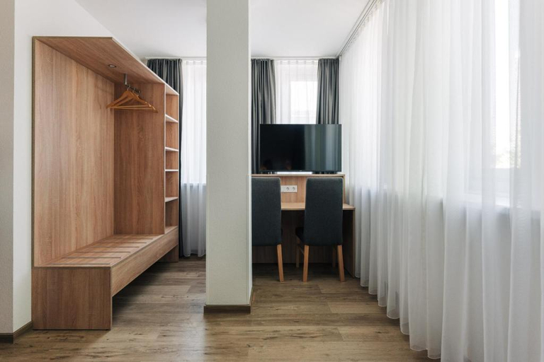 Bedroom 5