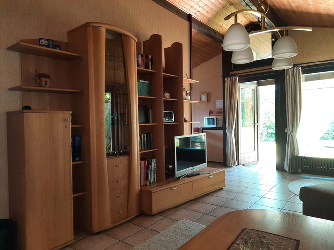 Living room 5, Bungalow in Waldbrunn, Neckar-Odenwald-Kreis