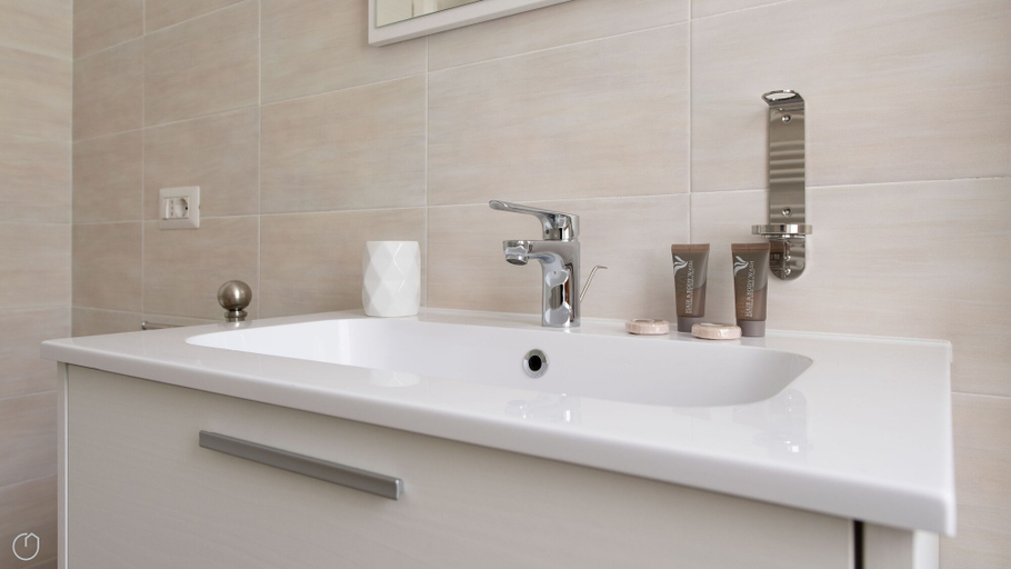 Bathroom 4, Villa Tola - Violetto, Sondrio