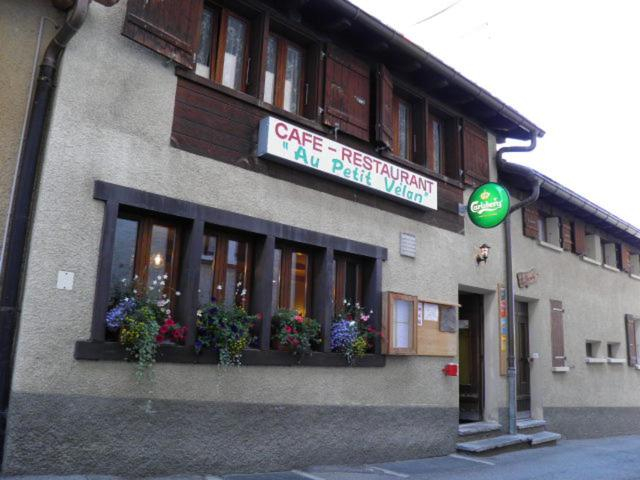 Others 2, Hostel Petit Velan, Entremont