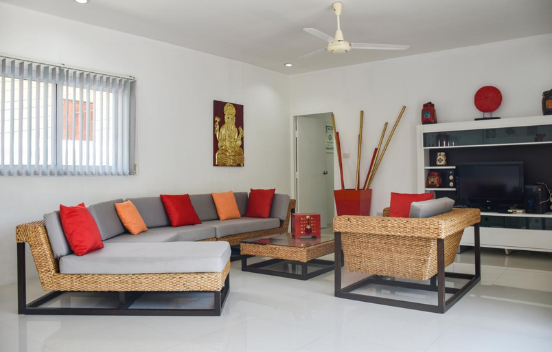 Shared lounge/TV area 1, Villa Mas Soi 10, Ko Samui