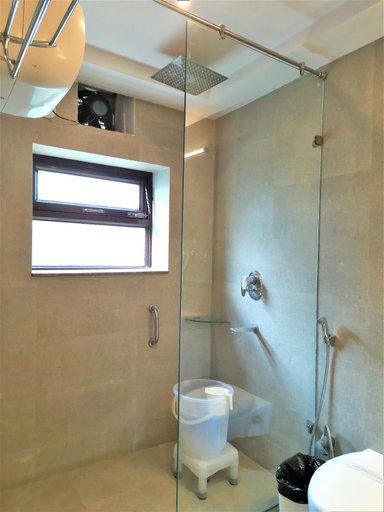 Bathroom 4, Wood Castle Spa & Resort, Nainital