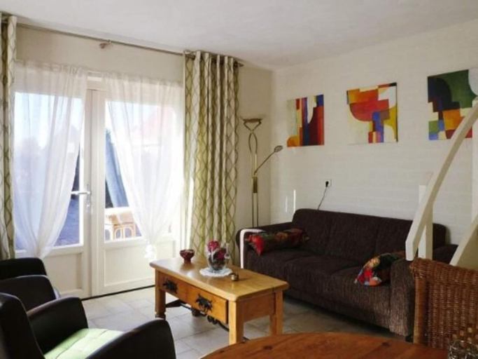 Living area 3, Holiday Home With Private Terrace, Veere