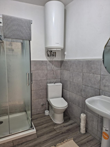 Others 3, Mira Serra Hostel, Belmonte