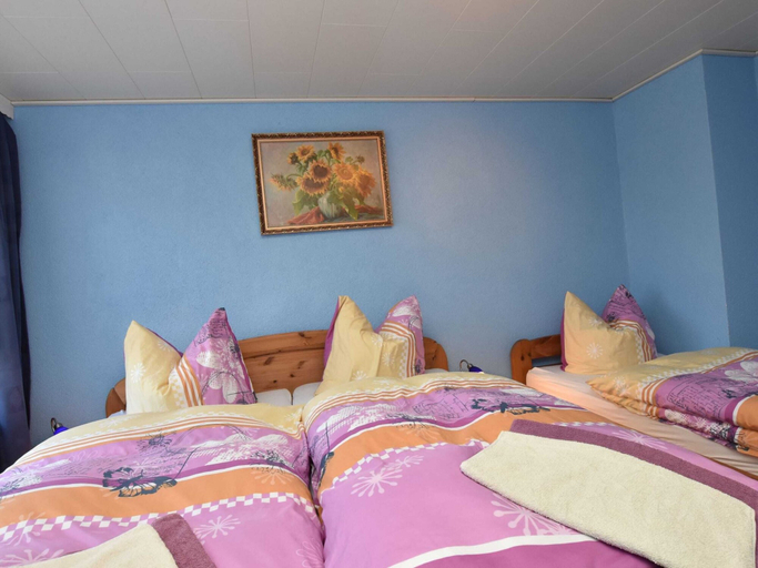 Bedroom 5, Rustic Escape in Kropelin, Rostock